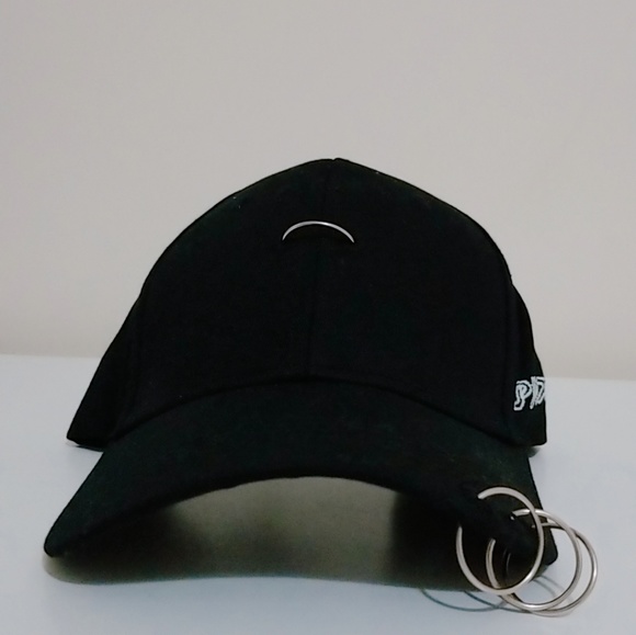 Hat - Picture 2 of 5